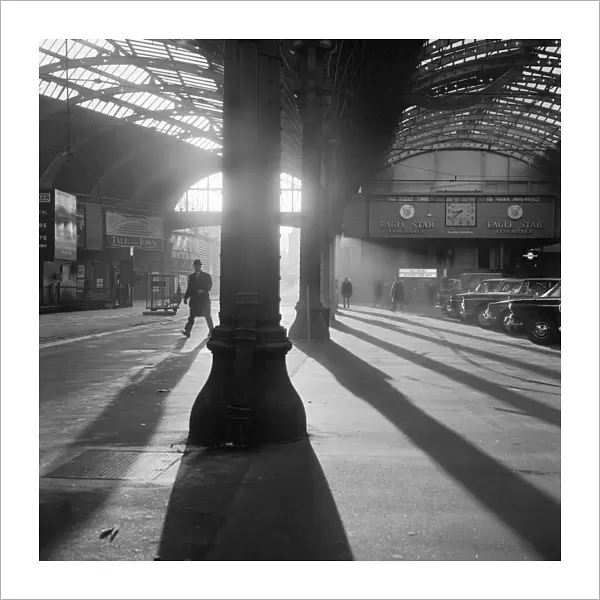 Paddington Station a062002