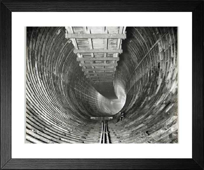 Framed Print : Cast Iron Tunnel Lining Print MTA01_01_16 Framed Print : Cast Iron Tunnel Lining Print MTA01_01_16