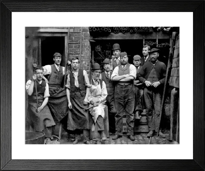 Framed Print : Print of Foundrymen at James Hews Ironmongers Yard Framed Print : Print of Foundrymen at James Hews Ironmongers Yard