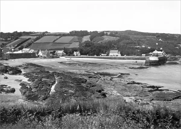Rozel Bay, Jersey, June 1925