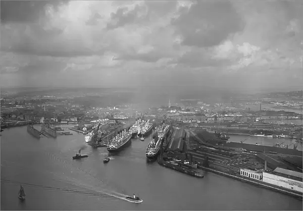 Southampton Docks, 5 November 1931