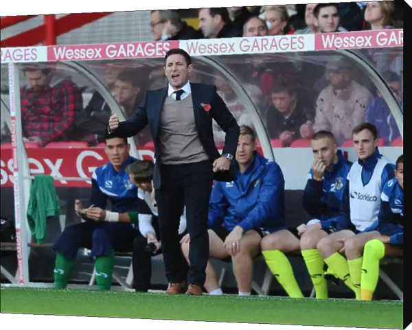 Lee Johnson at the Helm: Bristol City vs Oldham Athletic in Sky Bet League One (November 2014)
