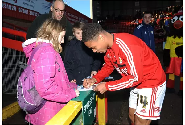 Bobby Reid Signing Autographs: Bristol City vs Stevenage, Ashton Gate, 2013
