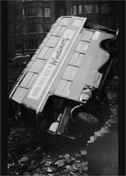 Road accident involving a bus, Elgin Avenue, London