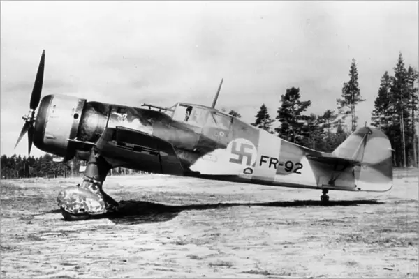 Fokker D XXI (side view, on the ground) -10th Finnish b