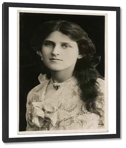 Zena Dare 1905