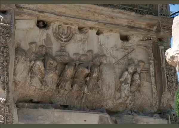 Roman Art. Arch of Titus. Triumphal arch. It was constructe