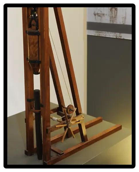 Leonardesque model. Pole Hammer. Codex Atlanticus, sheet 785