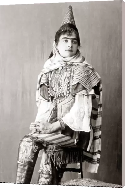 Jewish woman, Tunisia, circa 1890