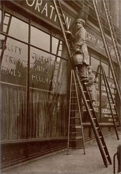 Women Work WW1 Window Cleaners