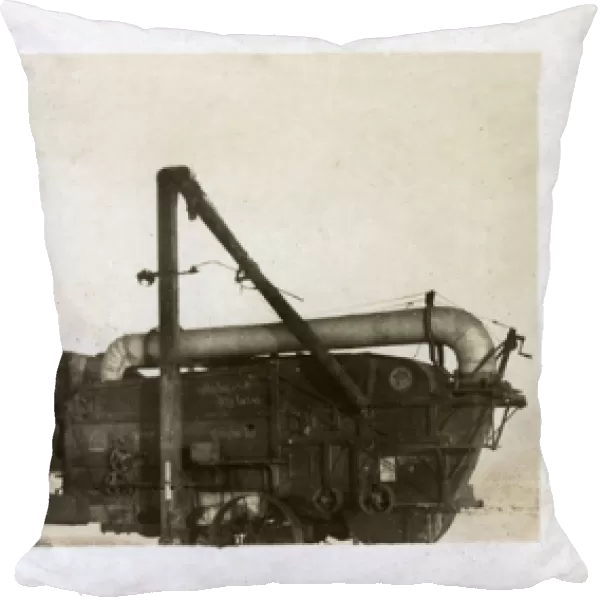 Waverley threshing machine, USA