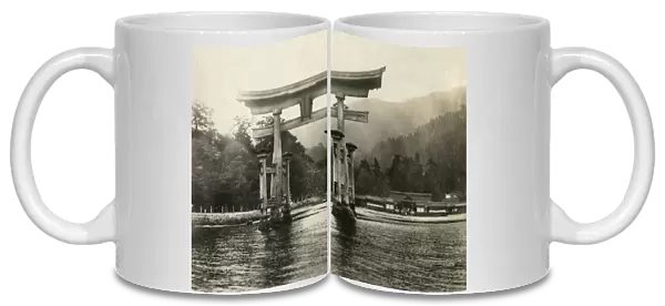 Floating torii of Itsukushima Shrine, Japan