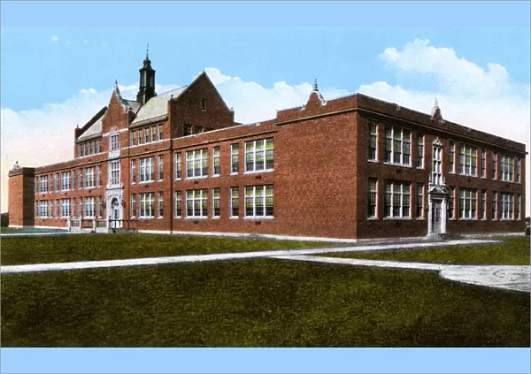 Ashtabula, Ohio, USA - West End Junior High School