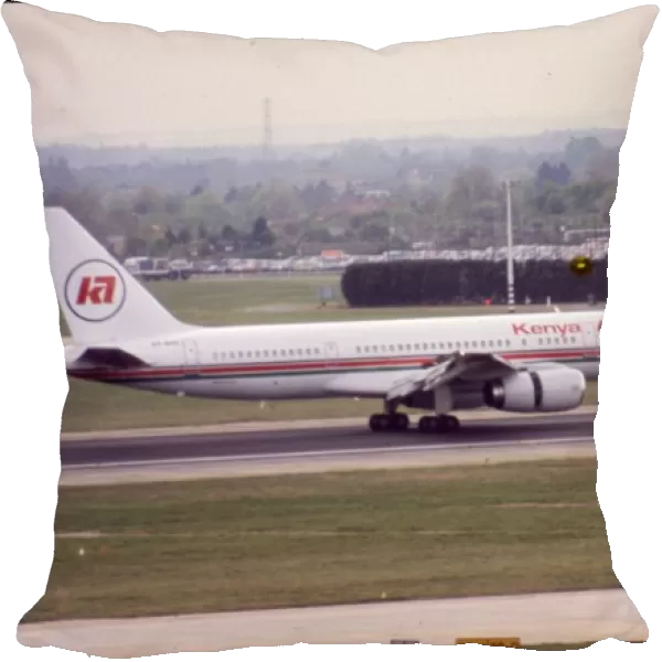 Kenya Airways B757