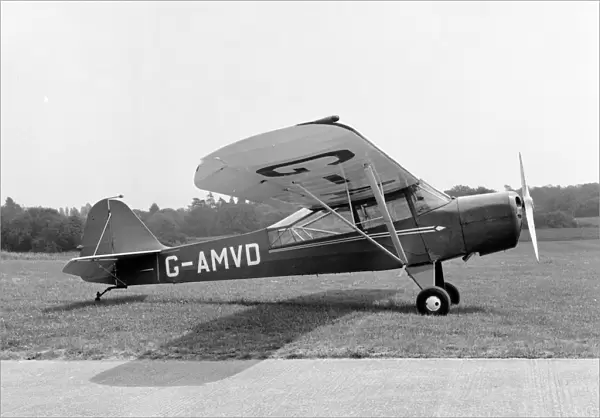 Taylorcraft Auster 5 G-AMVD