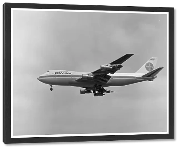 Boeing 747 N728PA Pan Am Heathrow
