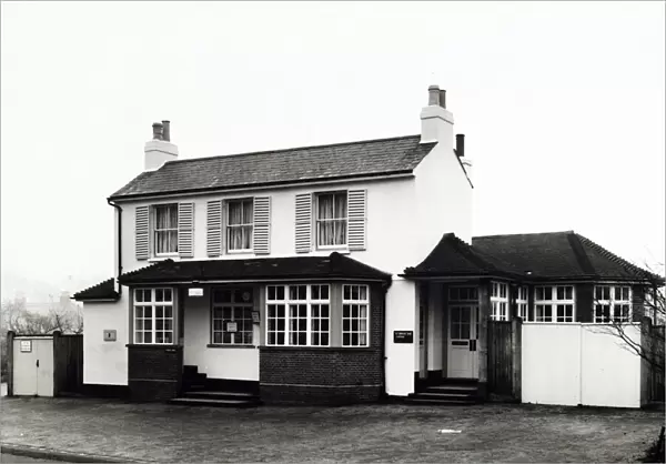 Photograph of Bell PH, Cheam, Greater London