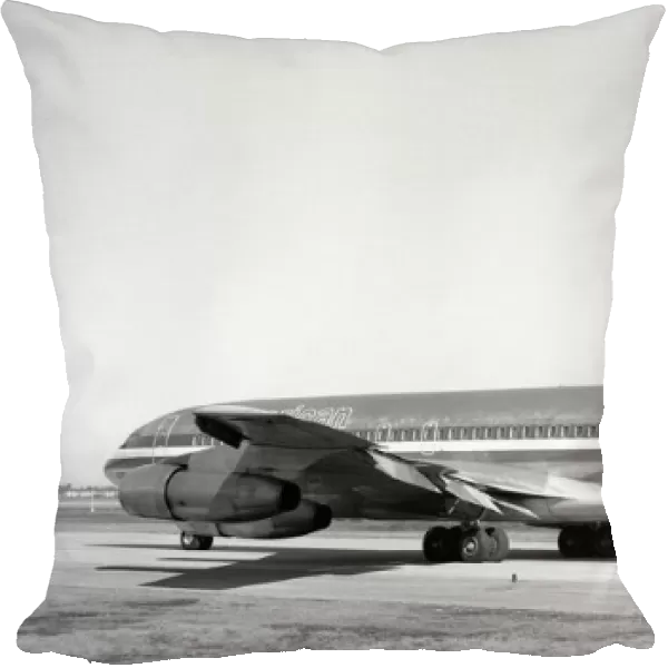 Boeing 707-123B
