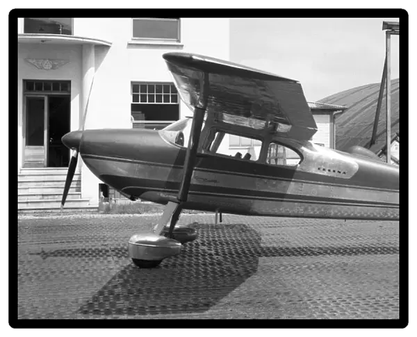 Cessna 180 HB-COU