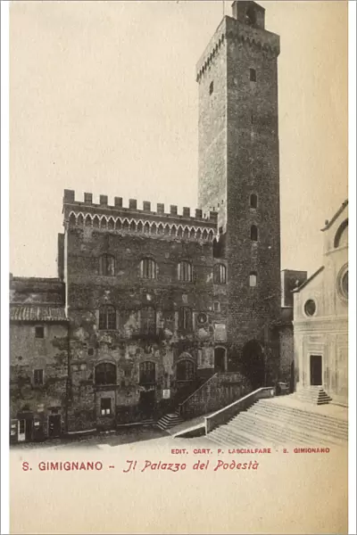 Palazzo del Podesta, San Gimignano, Tuscany, Italy