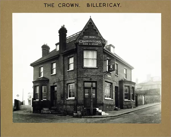 Photograph of Crown PH, Billericay, Essex