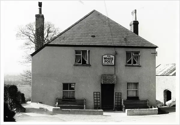 Photograph of White Post PH, Yeovil, Somerset