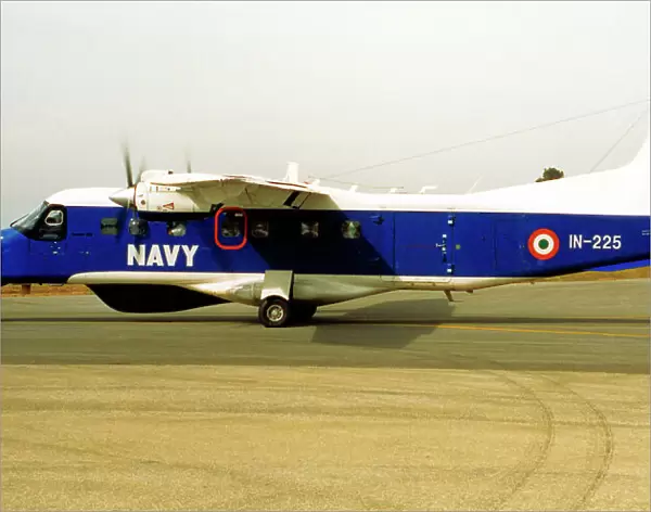 Indian Navy - Dornier Do 228-201 IN-225 (msn 8164, base code DAB) Date: circa 1995