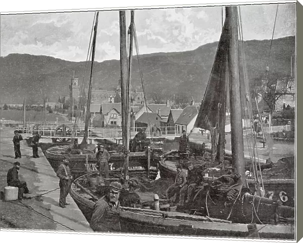 Lock of Fort Augustus, situated at the south-western end of Loch Ness. Date: late 1890s