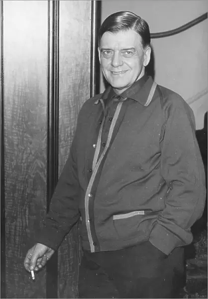 Bill Owen, English actor and songwriter