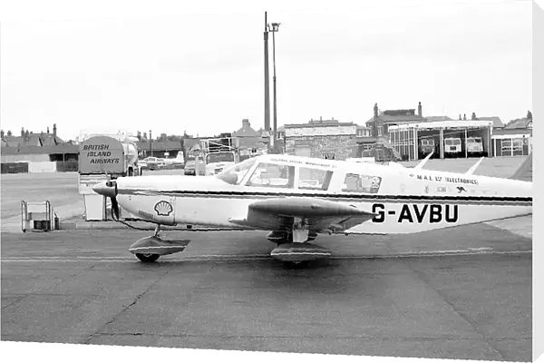 Piper PA-32 Cherokee Six G-AVBU