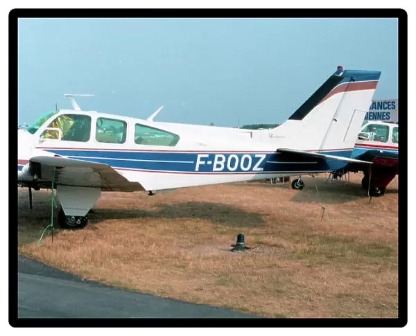 Beech 95-C55 Baron F-BOOZ