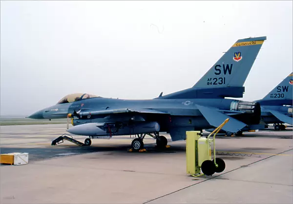 General Dynamics F-16C Fighting Falcon 84-1231