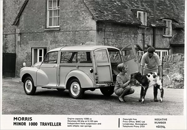 Morris Minor 1000 Traveller car