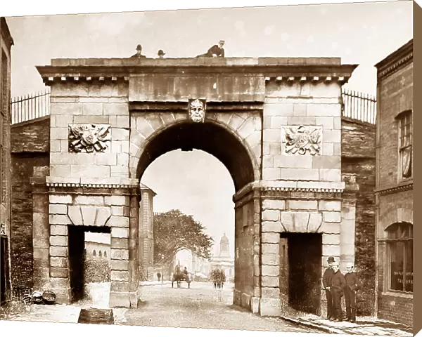 Bishop's Gate, Londonderry, Ireland - Ireland