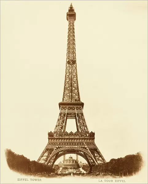 Paris  /  Eiffel Tower C1908