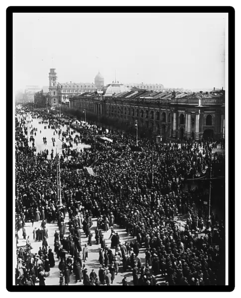 Petrograd May Day Demo