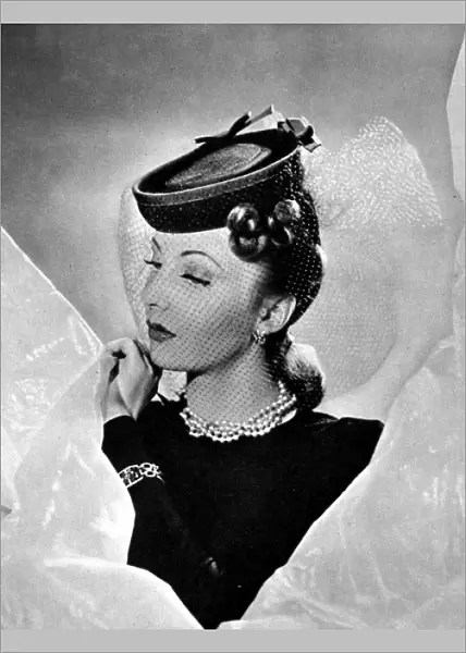 Head-wear fashions for Spring 1939
