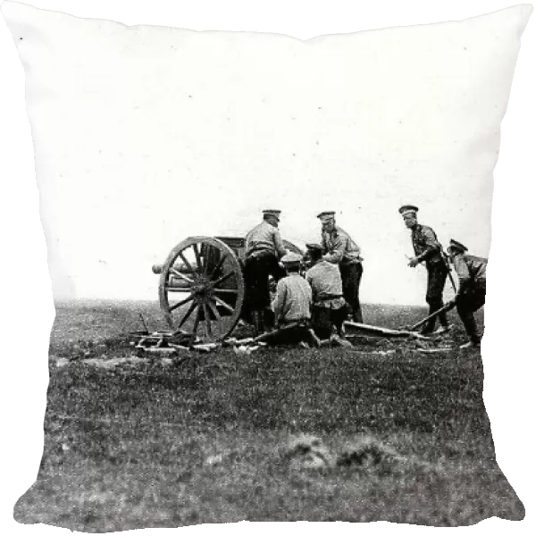 Russian artillery in action near Przemysl