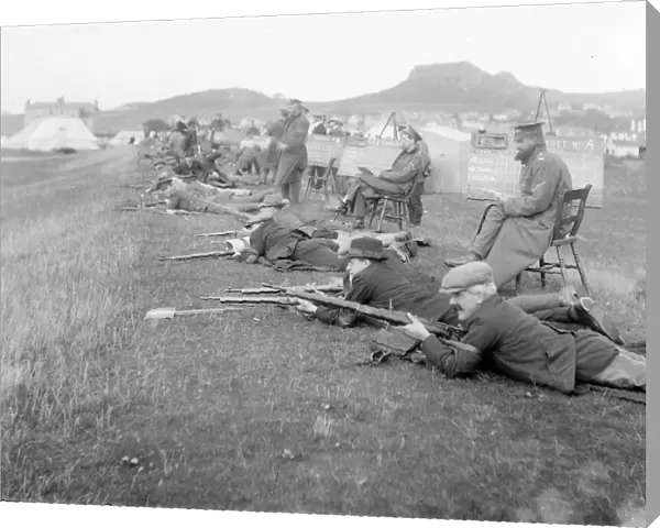 Soldiers doing target practice on a shooting range