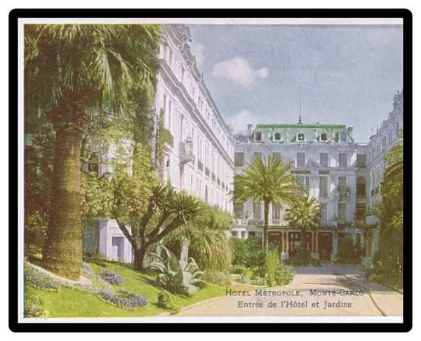 Entrance and gardens - Hotel Metropole, Monte Carlo