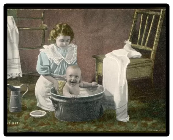 BABYs MORNING BATH 1905