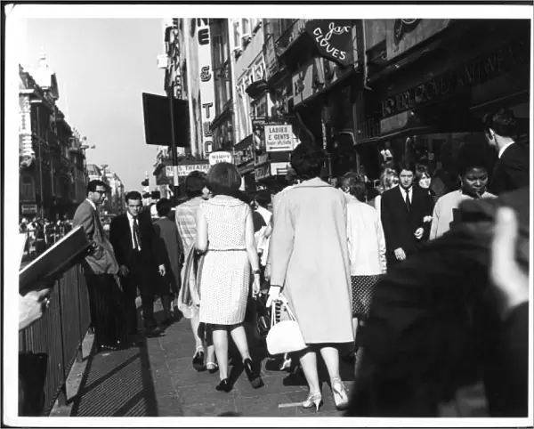 Crowd on Oxford St 1960S