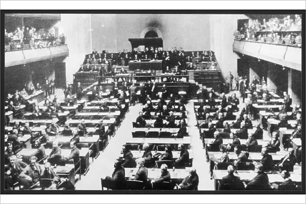 League of Nations  /  1921
