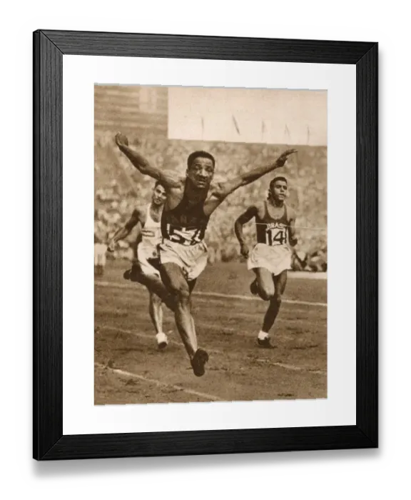 Framed Print : 1948 London Olympics Sprinter Lloyd B. Labeach Print Framed Print : 1948 London Olympics Sprinter Lloyd B. Labeach Print