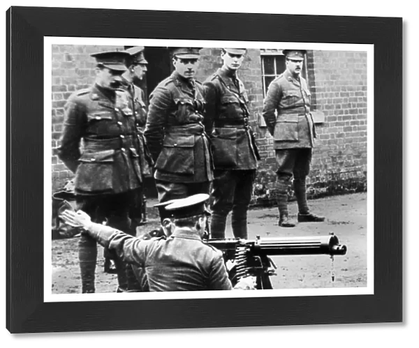 British soldiers undergoing weapons training, WW1