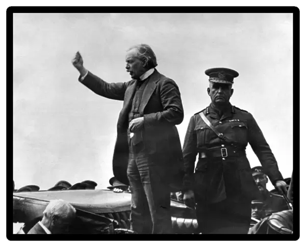 Lloyd George giving a speech from a car