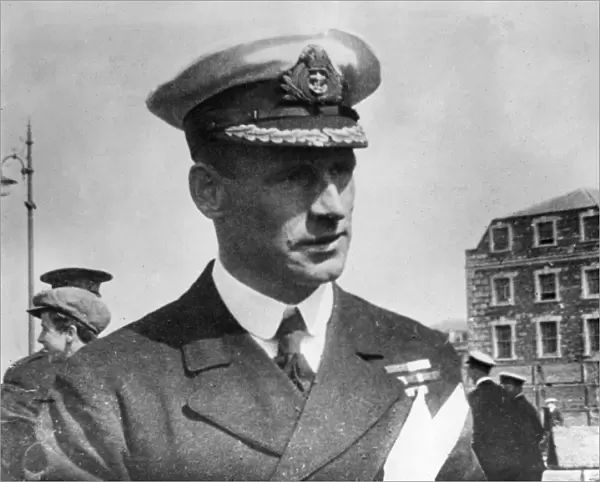 Commander E. R. G. R. Evans of HMS Broke