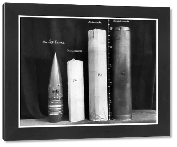 Projectiles and cartridges of German Paris Gun, WW1