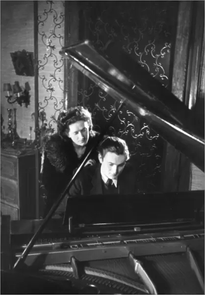 Gothic Piano Couple