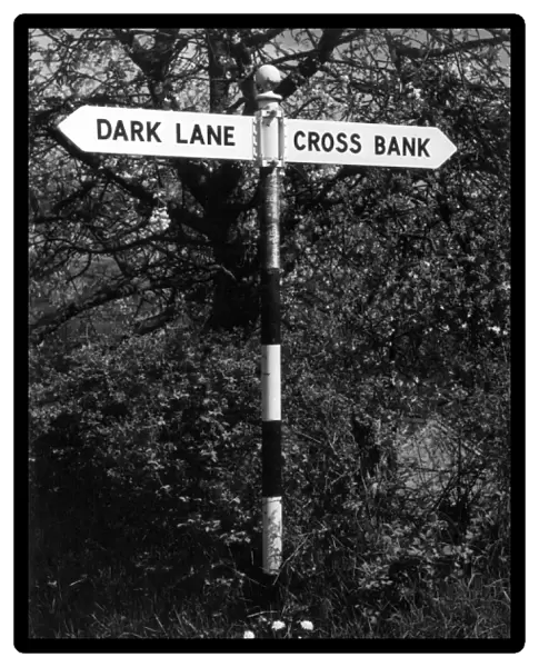 Dark Lane Sign